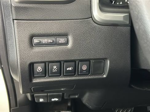 Used 2024 Nissan Murano SV AWD/4WD image 20