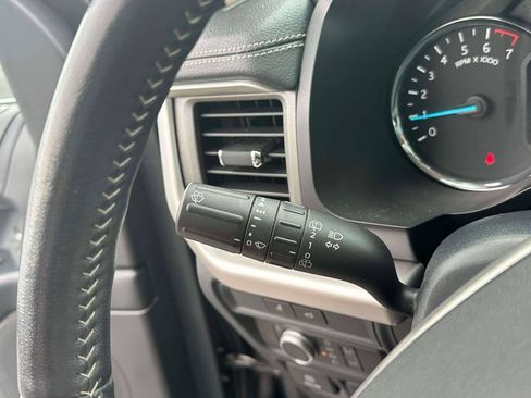 Used 2022 Ford Expedition XLT AWD/4WD image 24