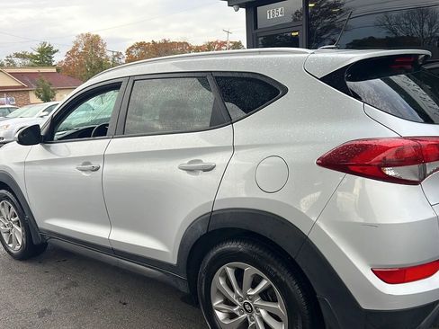 Used 2016 Hyundai Tucson SE w/ Option Group 02 image 6