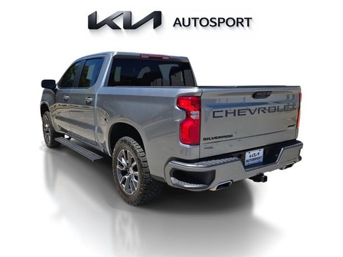 Used 2023 Chevrolet Silverado 1500 RST w/ Z71 Off-Road Package AWD/4WD image 10