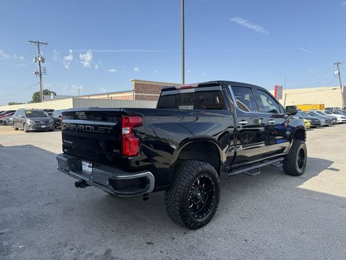 Used 2019 Chevrolet Silverado 1500 LTZ w/ LTZ Texas Edition RWD image 6