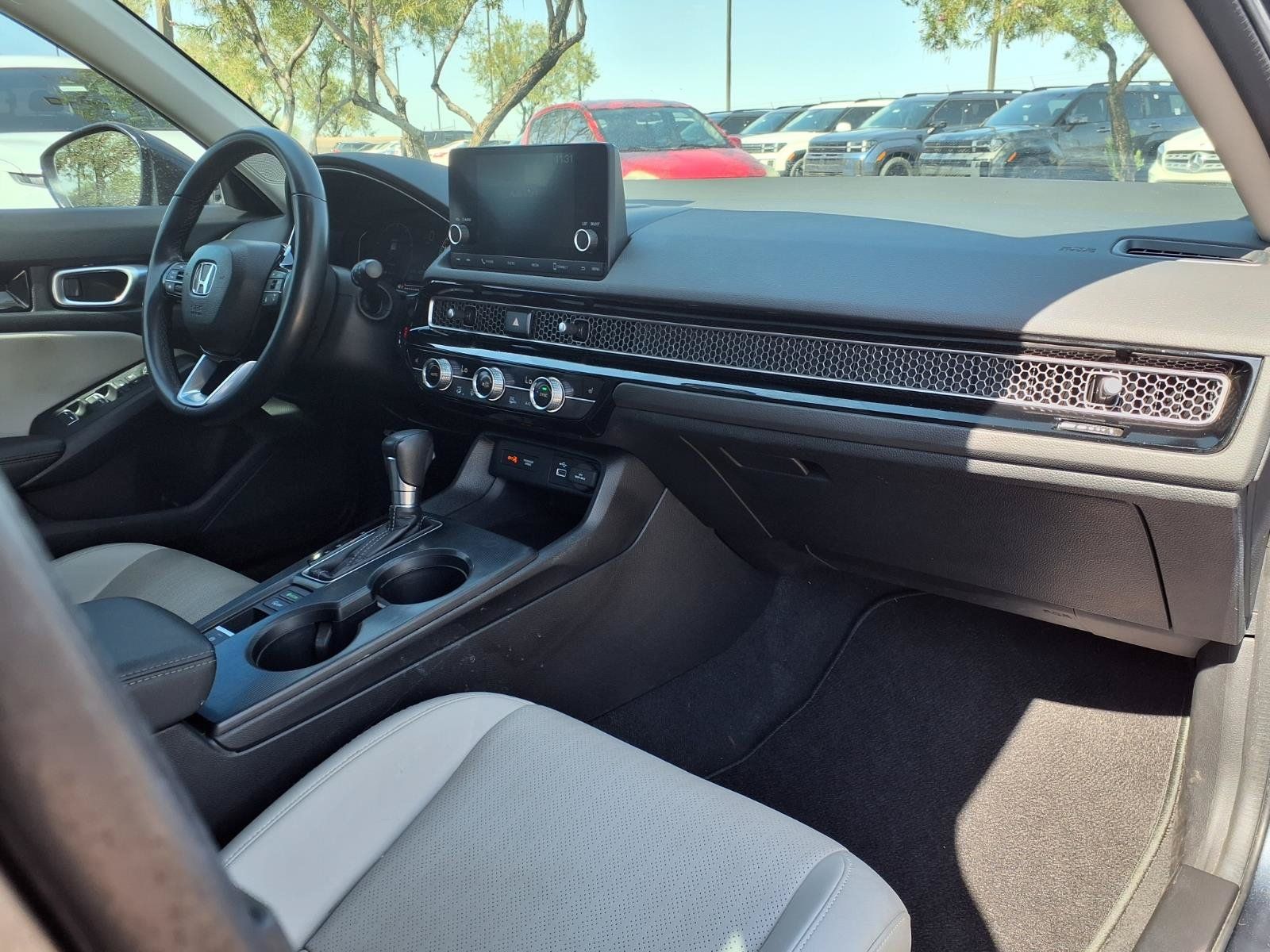 Used 2024 Honda Civic EX-L image 10