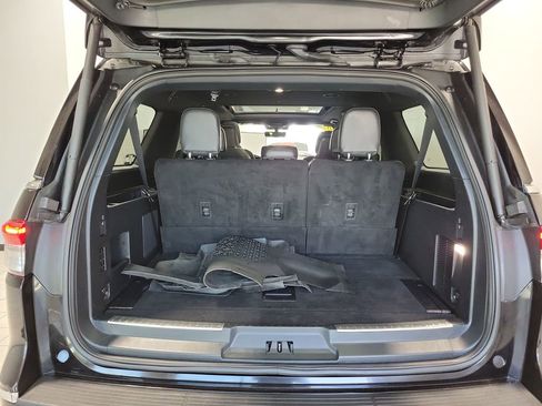 Used 2024 Lincoln Navigator L Reserve AWD/4WD image 14
