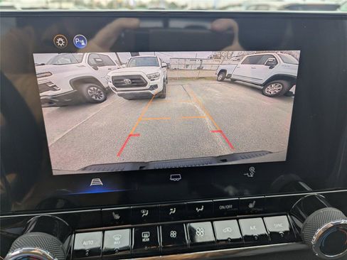 New 2026 Chevrolet Colorado Trail Boss AWD/4WD image 21