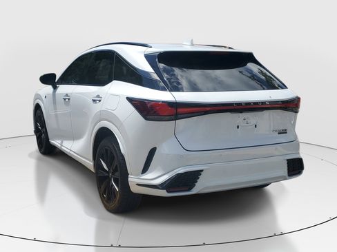 Used 2024 Lexus RX 500h F Sport w/ Cold Area Package AWD/4WD image 5