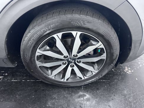Used 2018 Kia Sportage EX w/ EX Technology Package FWD image 16