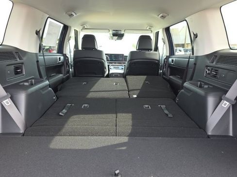 Used 2026 Hyundai Santa Fe SEL FWD image 24
