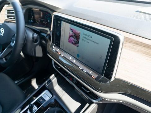 New 2026 Volkswagen Atlas SEL image 41