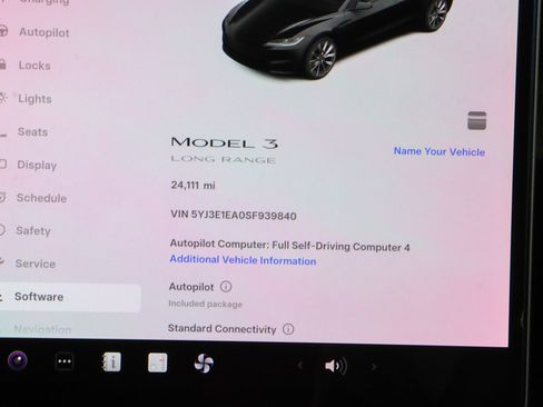 Used 2025 Tesla Model 3 Long Range image 15