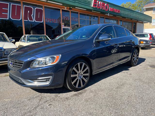 Used 2014 Volvo S60 T5 FWD image 1