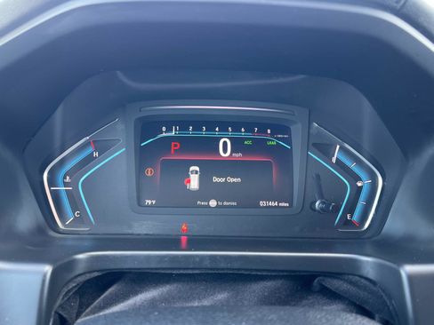 Certified 2019 Honda Odyssey Touring image 11