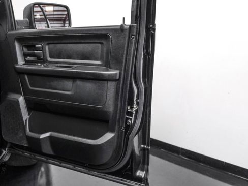 Used 2018 RAM 1500 Tradesman w/ Popular Equipment Group RWD image 37