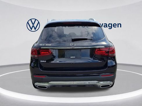 Used 2020 Mercedes-Benz GLC 300 w/ Premium Package image 5