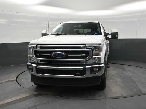 Used 2021 Ford F250 Lariat w/ Lariat Value Package image 2