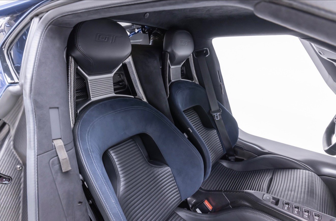 Used 2019 Ford GT RWD image 29