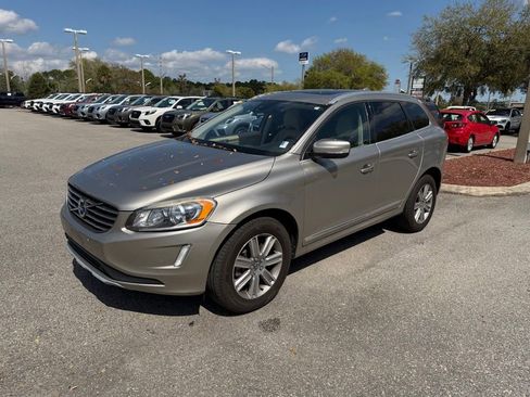 Used 2016 Volvo XC60 T6 w/ Proximity Package image 13