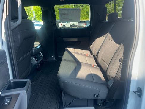 New 2025 Ford F150 XLT w/ Equipment Group 302A MID image 27