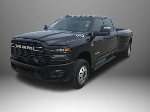Used 2026 RAM 3500 Big Horn AWD/4WD image 10