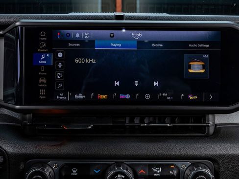 Used 2024 Jeep Wrangler Sport S image 24