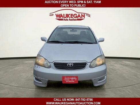 Used 2005 Toyota Corolla S w/ Extra Value Pkg 1 FWD image 2