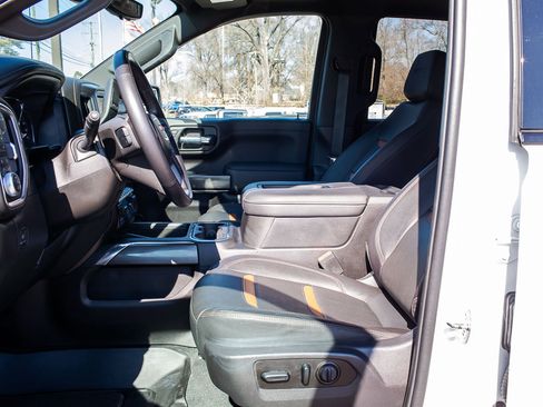 Used 2021 GMC Sierra 1500 AT4 w/ AT4 Premium Package image 18