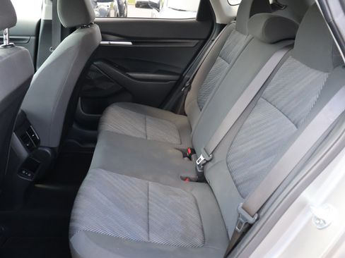 Used 2024 Kia Seltos LX AWD/4WD image 16
