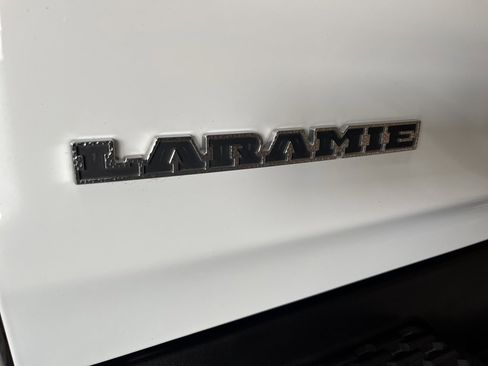 Used 2025 RAM 1500 Laramie image 23