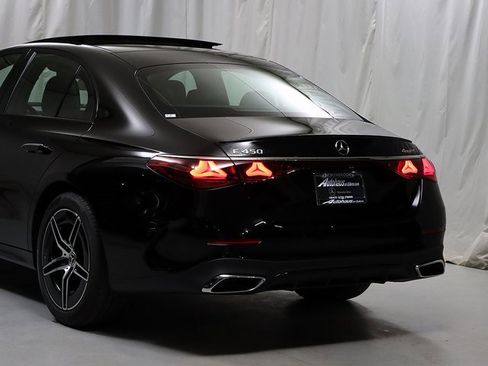 New 2026 Mercedes-Benz E 450 4MATIC Sedan image 8