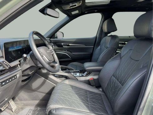 Used 2024 Kia Telluride SX X-Line image 19