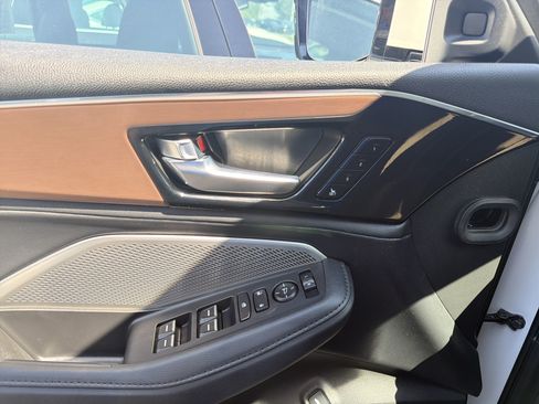 Used 2022 Acura MDX SH-AWD image 15