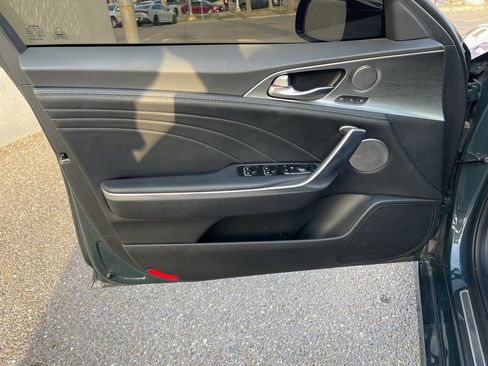 Used 2023 Kia Stinger GT2 image 13