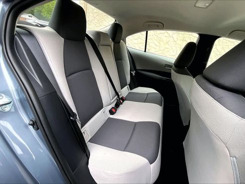 Used 2026 Toyota Corolla LE FWD image 19