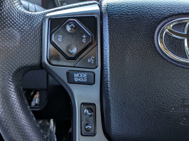 Used 2021 Toyota Tacoma TRD Off-Road w/ Technology Package AWD/4WD image 24