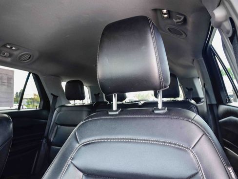 Used 2021 Ford Explorer XLT w/ Equipment Group 202A image 22