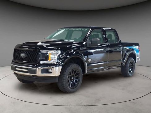 Used 2018 Ford F150 XLT w/ Equipment Group 301A Mid image 1