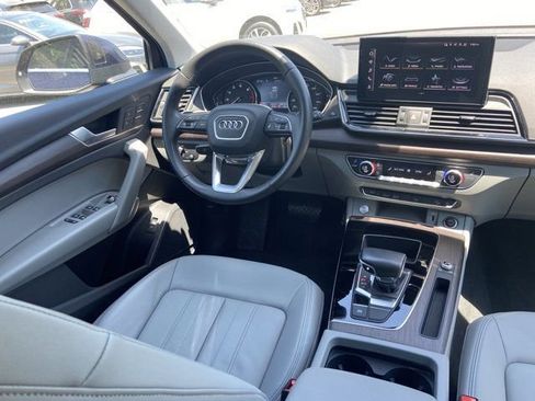 Used 2023 Audi Q5 2.0T Premium w/ Convenience Package AWD/4WD image 15