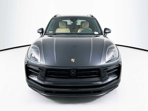 New 2026 Porsche Macan AWD/4WD image 6