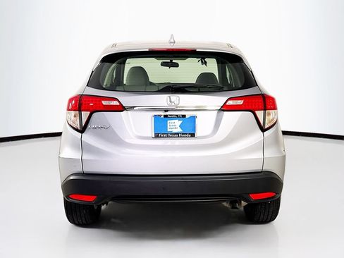 Used 2019 Honda HR-V LX image 7