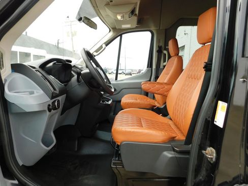 Used 2018 Ford Transit 350 XL RWD image 57