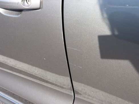 Used 2017 Lincoln MKC Reserve image 21