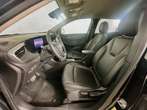 Used 2024 Buick Encore GX Sport Touring FWD image 13