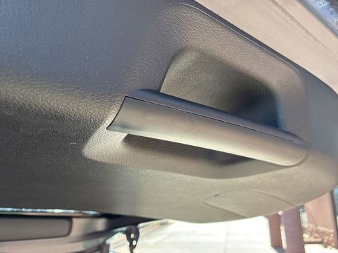 Certified 2025 Kia Soul LX FWD image 13