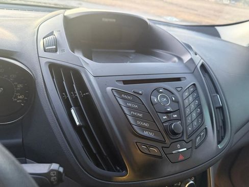 Used 2014 Ford Escape S image 15