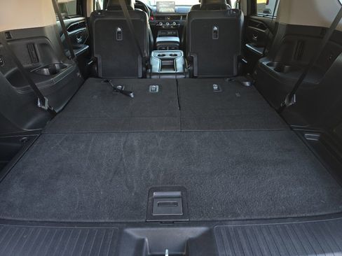 Used 2024 Honda Pilot EX-L image 12