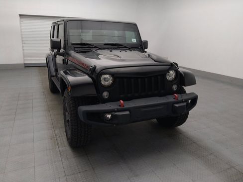 Used 2017 Jeep Wrangler Unlimited Rubicon AWD/4WD image 14