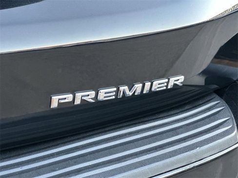 Used 2024 Chevrolet Tahoe Premier image 31