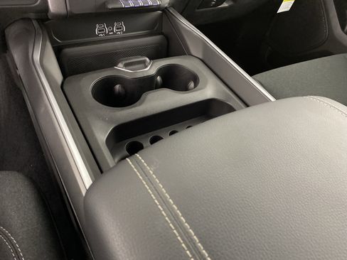 New 2026 RAM 1500 Big Horn AWD/4WD image 31