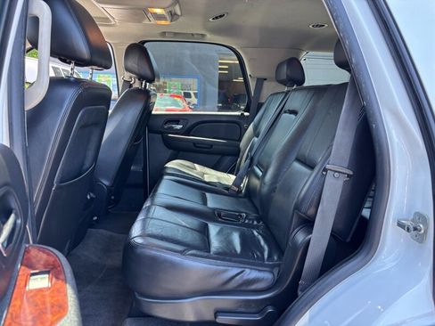 Used 2010 Chevrolet Tahoe LT AWD/4WD image 10