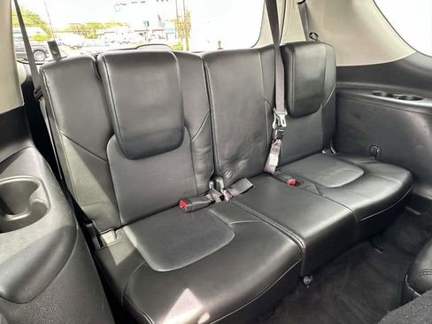 Used 2021 Nissan Armada SL w/ Captain's Chairs Package AWD/4WD image 20
