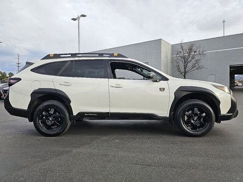 Used 2022 Subaru Outback Wilderness w/ Wilderness Package image 9